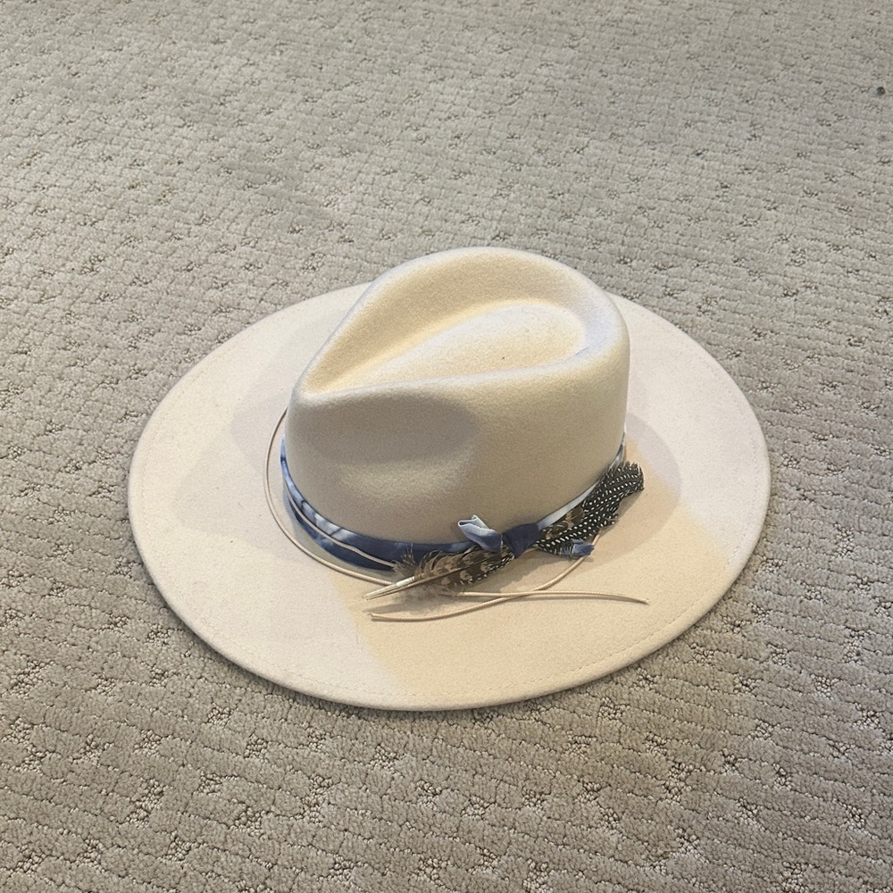 Wyeth cream Fedora Hat with Blue Band and feather detail!  Adjustable band!